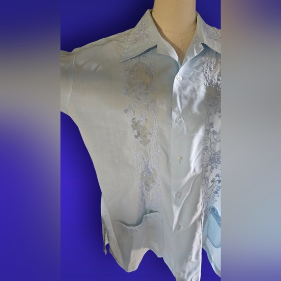 Vintage 80s Daffodil Guayabara Shirt - Picture 7 of 11